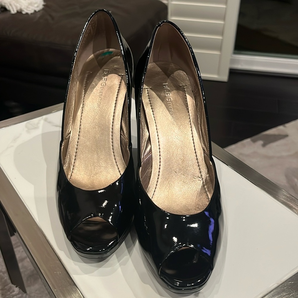 BCBG Generation PL Rafaela Black Patent Wedge Size 8B/38